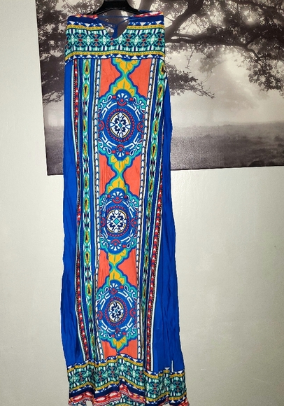 La Moda Halter Maxi Sun Dress - Picture 6 of 13